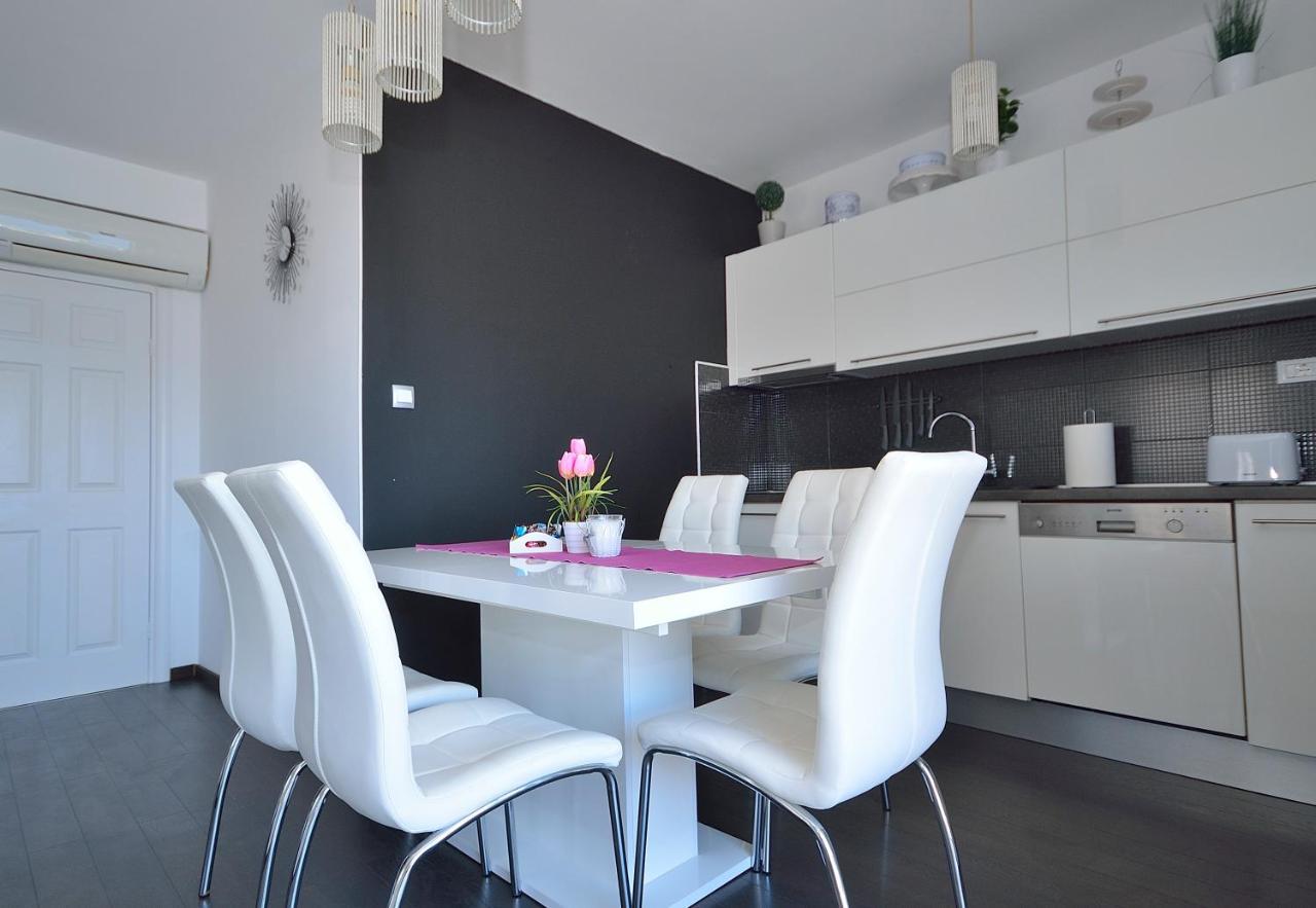 Apartman Staro Selo Primošten Εξωτερικό φωτογραφία
